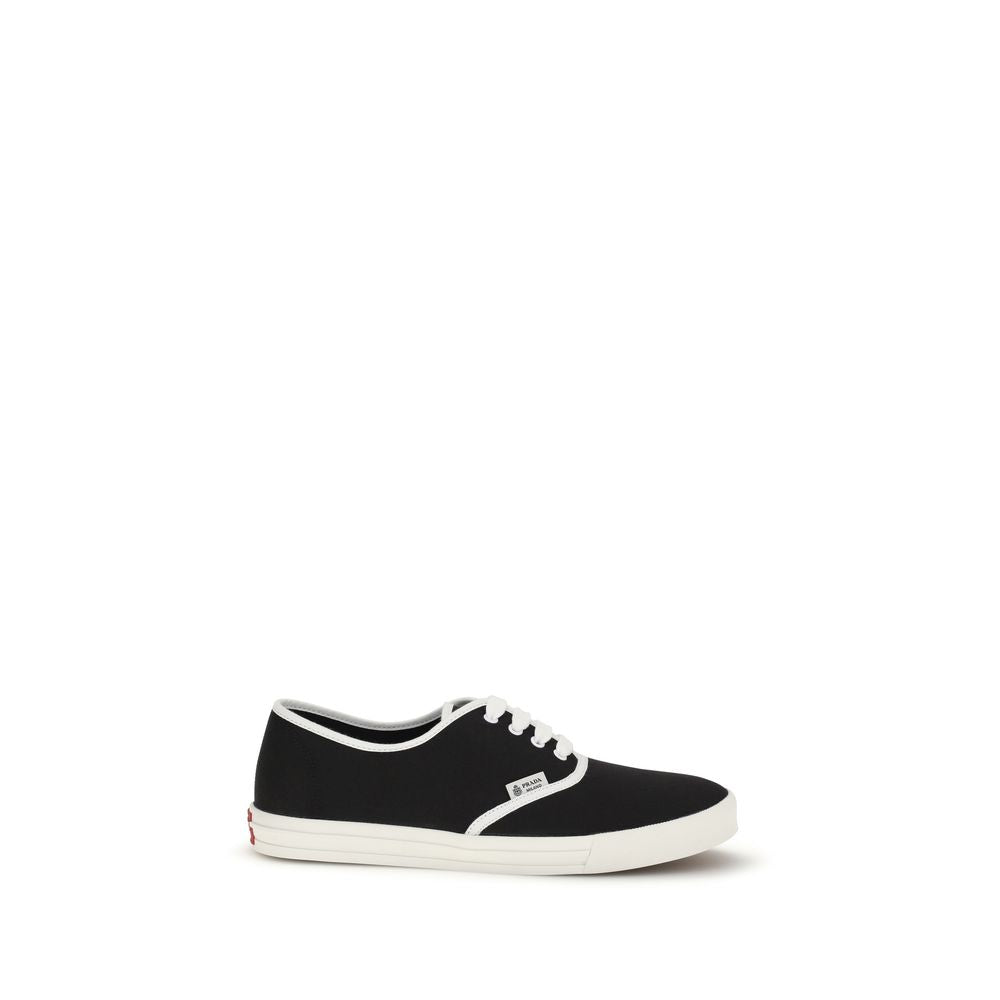 Prada Schwarze Low-Top-Sneaker aus Baumwolle
