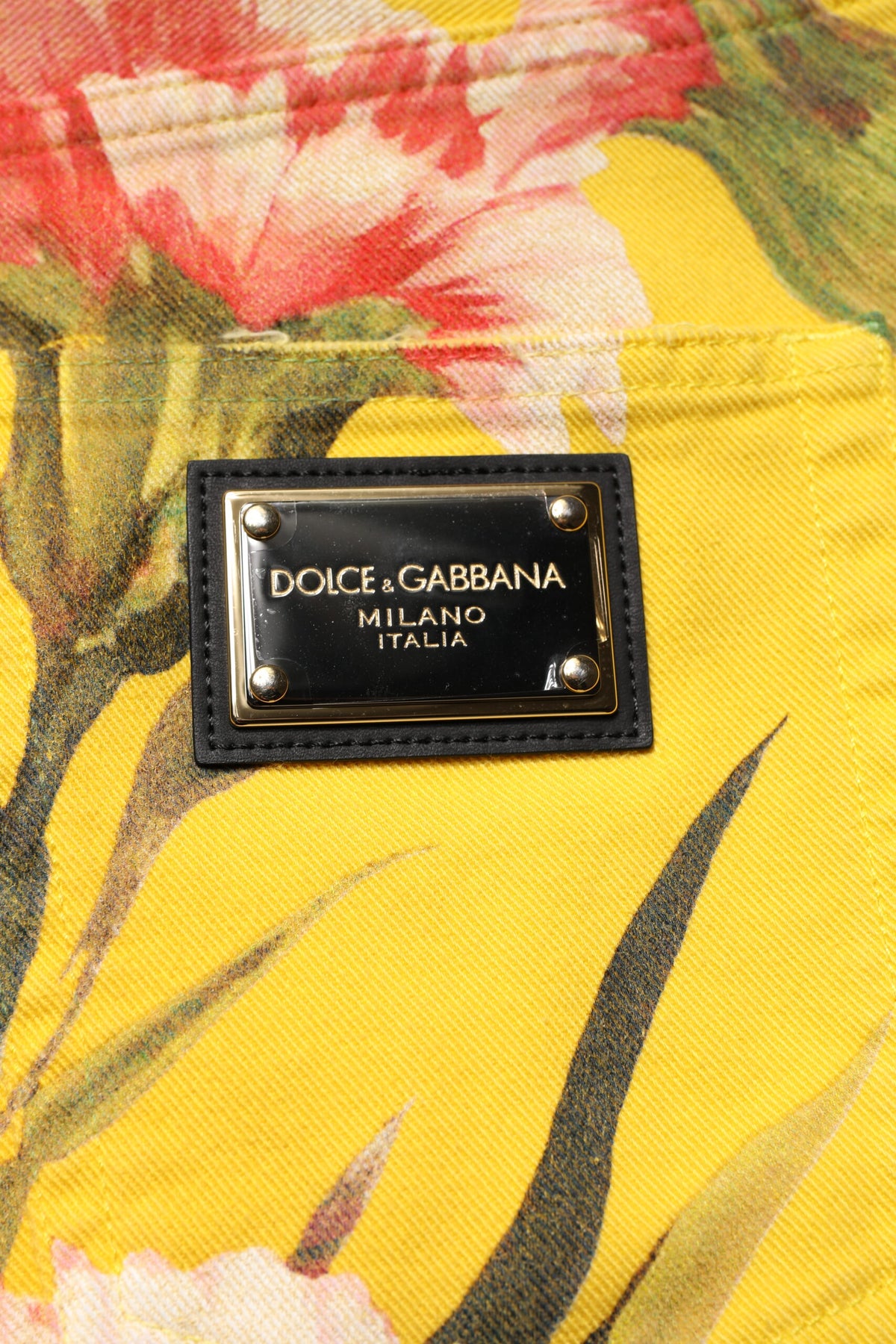 Dolce & Gabbana Gelbe geblümte Cargo Denim Herren Bermudashorts