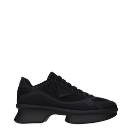Prada Schwarze Stoff-Sneaker mit niedrigem Schaft
