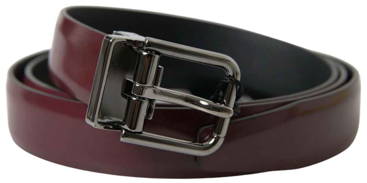 Dolce & Gabbana Bordeauxfarbener Ledergürtel mit silberner Metallschnalle